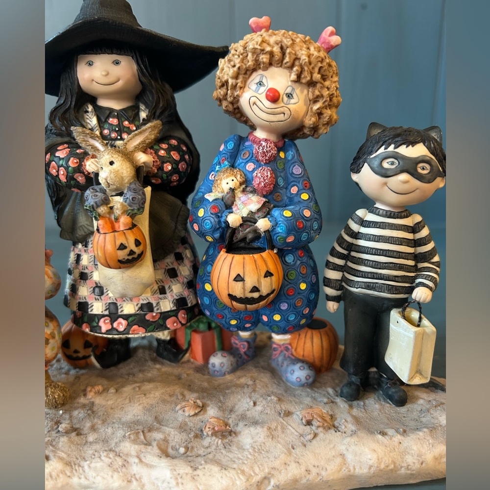 Vintage 1998 Lang & Wise “Special Friends” Halloween Figurine (2nd Edition) - Picture 3 of 14